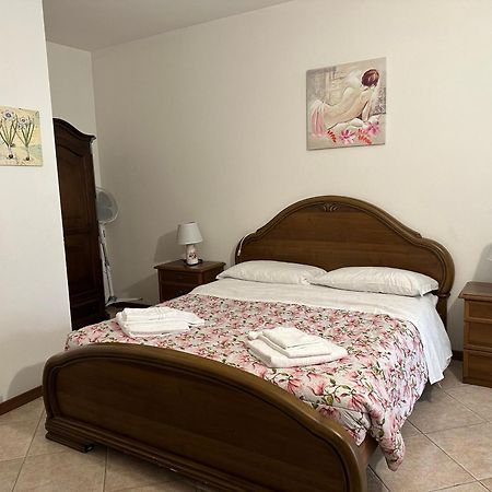 Casa Garganega Apartment เนกรา ภายนอก รูปภาพ